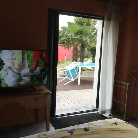 Appartamento Maison 3 Ch Avec Accès Piscine Chauffée Couverte *